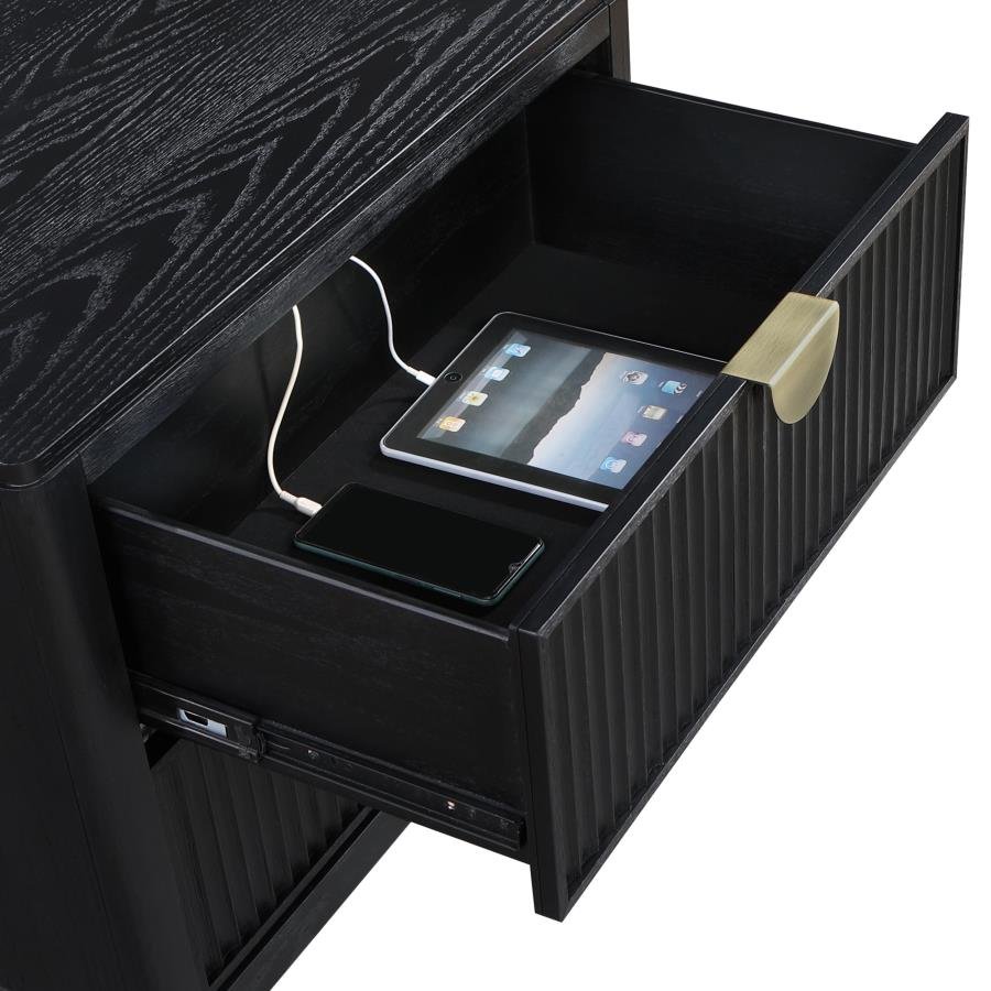 224711Q-S5_13x900.jpg BROOKMEAD 5-PIECE QUEEN BEDROOM SET BLACK - Image 13